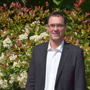 Profilbild von Alexander Wezel, Direktor für Forschung bei Isara, Hochschule für Landwirtschaft und Nahrungsmittelproduktion, in Lyon.