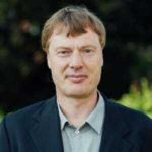 Portrait Friedel Hütz-Adams.