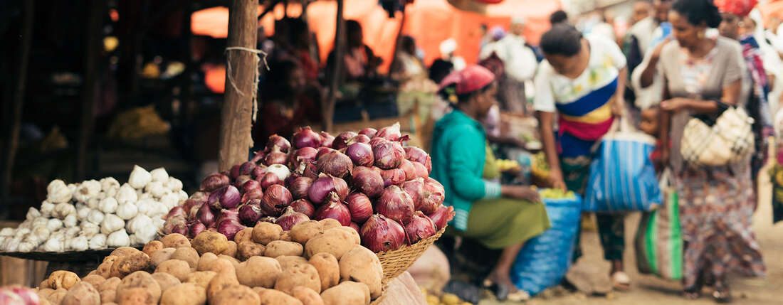 Angebot auf einem Markt in Äthiopien, 2016.
