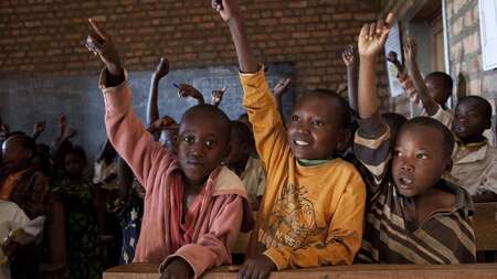 Kinder in einer Schule in Burundi