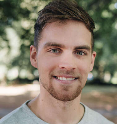 Porträtfoto von Till Morbach